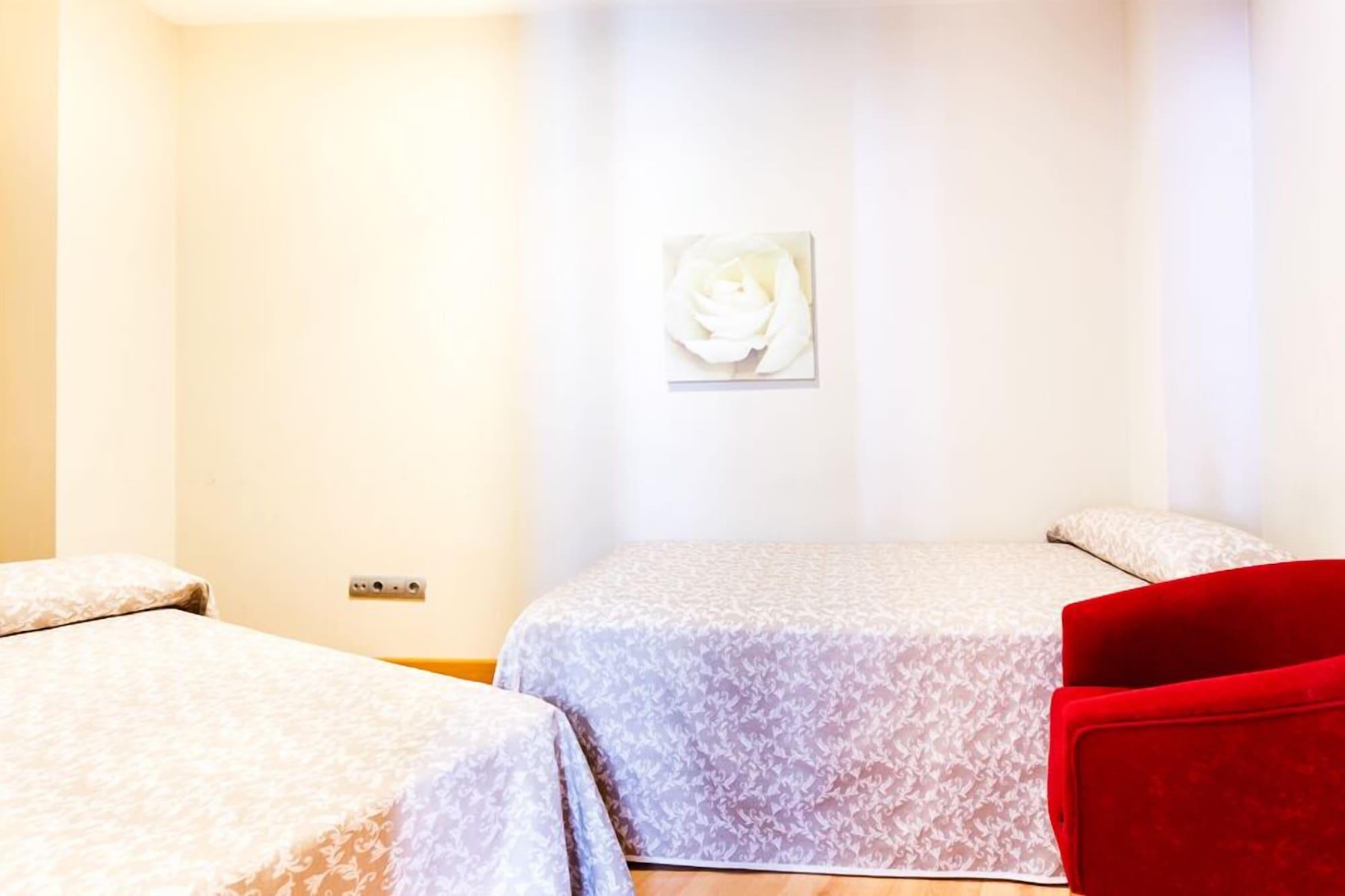 Hotel Aacr Museo Seville Luaran gambar