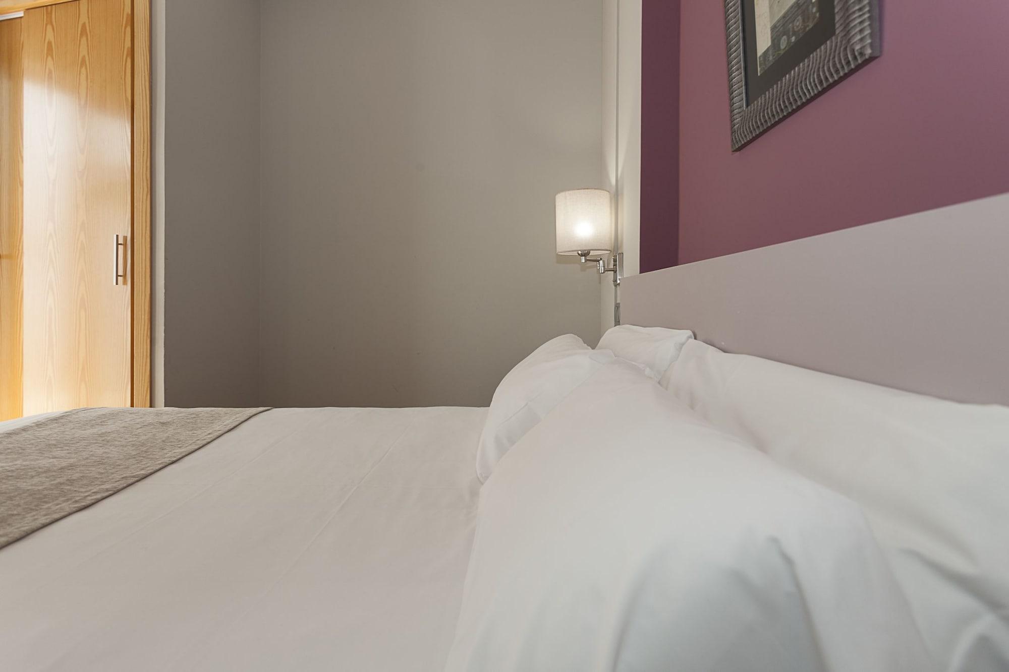 Hotel Aacr Museo Seville Luaran gambar