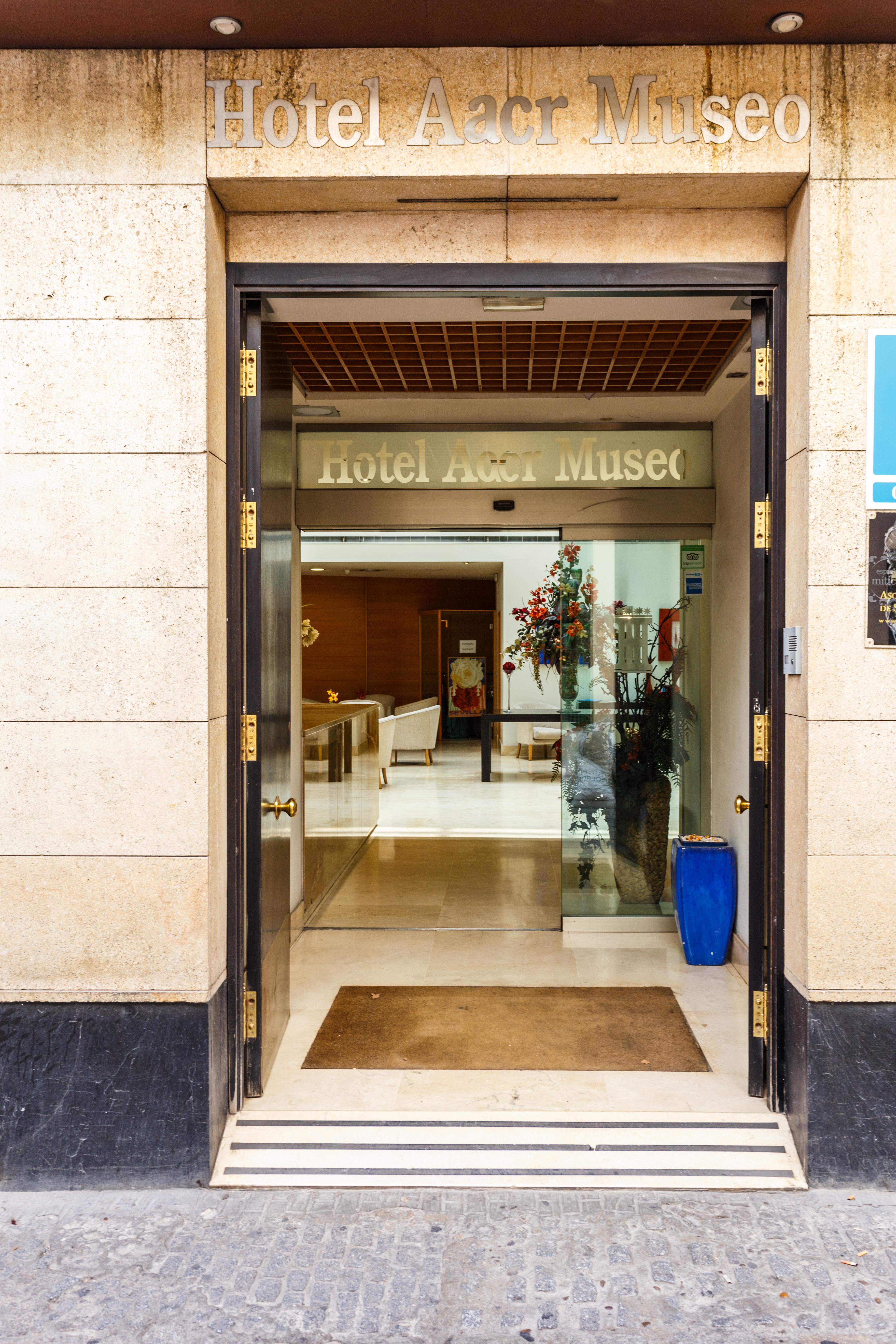 Hotel Aacr Museo Seville Luaran gambar